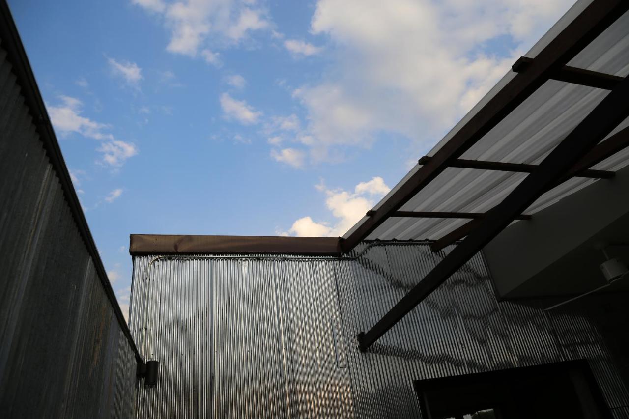 Goodnight Chiang Mai Gate Hotel Exterior photo