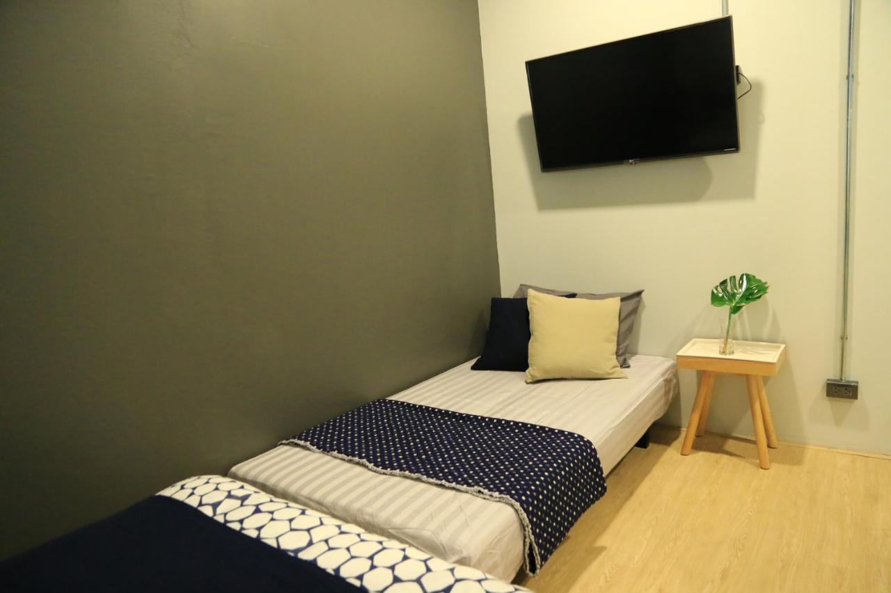 Goodnight Chiang Mai Gate Hotel Exterior photo