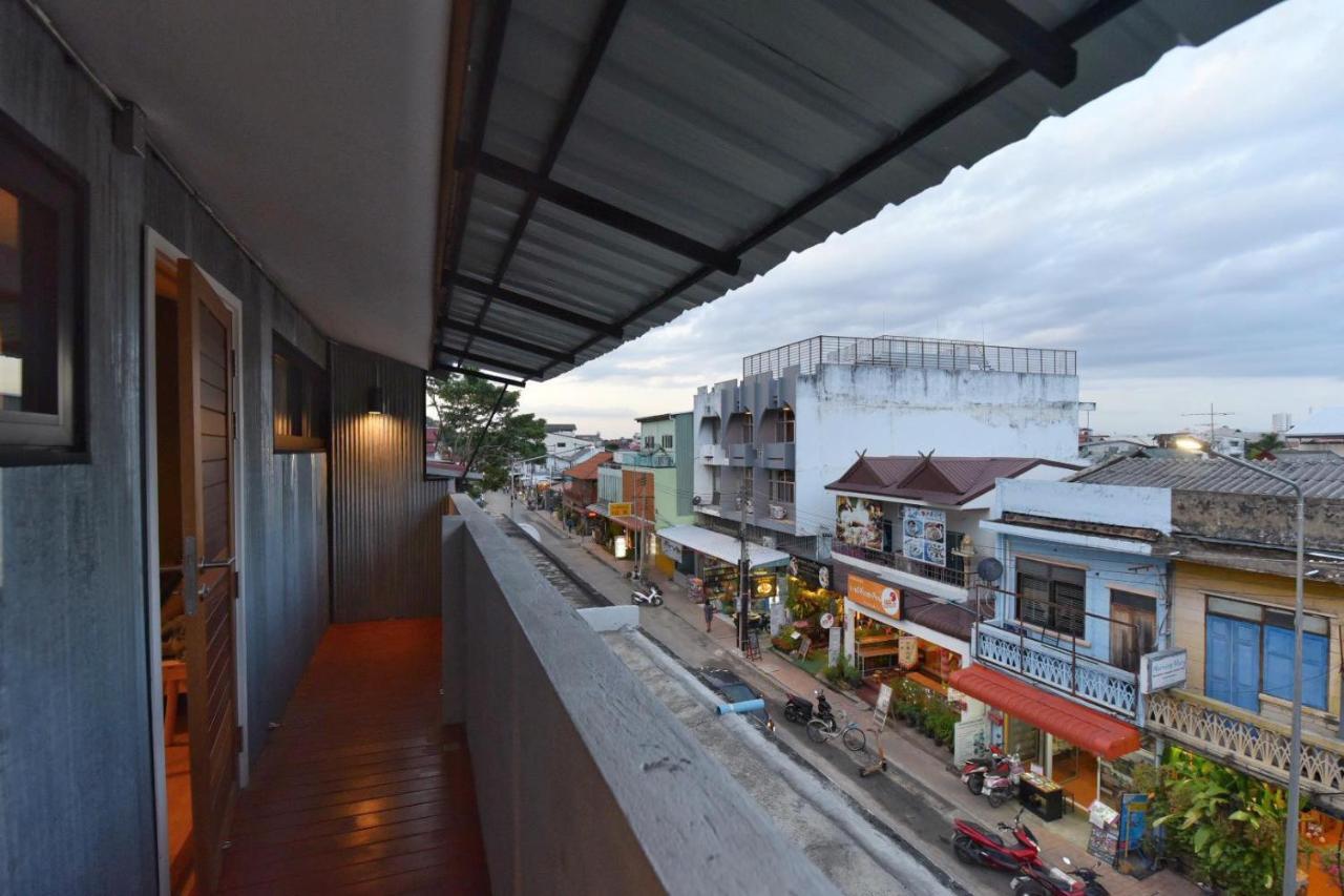 Goodnight Chiang Mai Gate Hotel Exterior photo